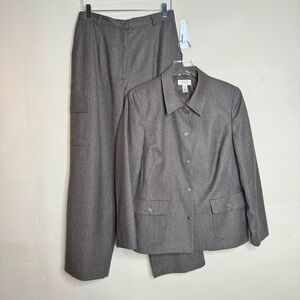Talbots petite 100% Italian wool suit